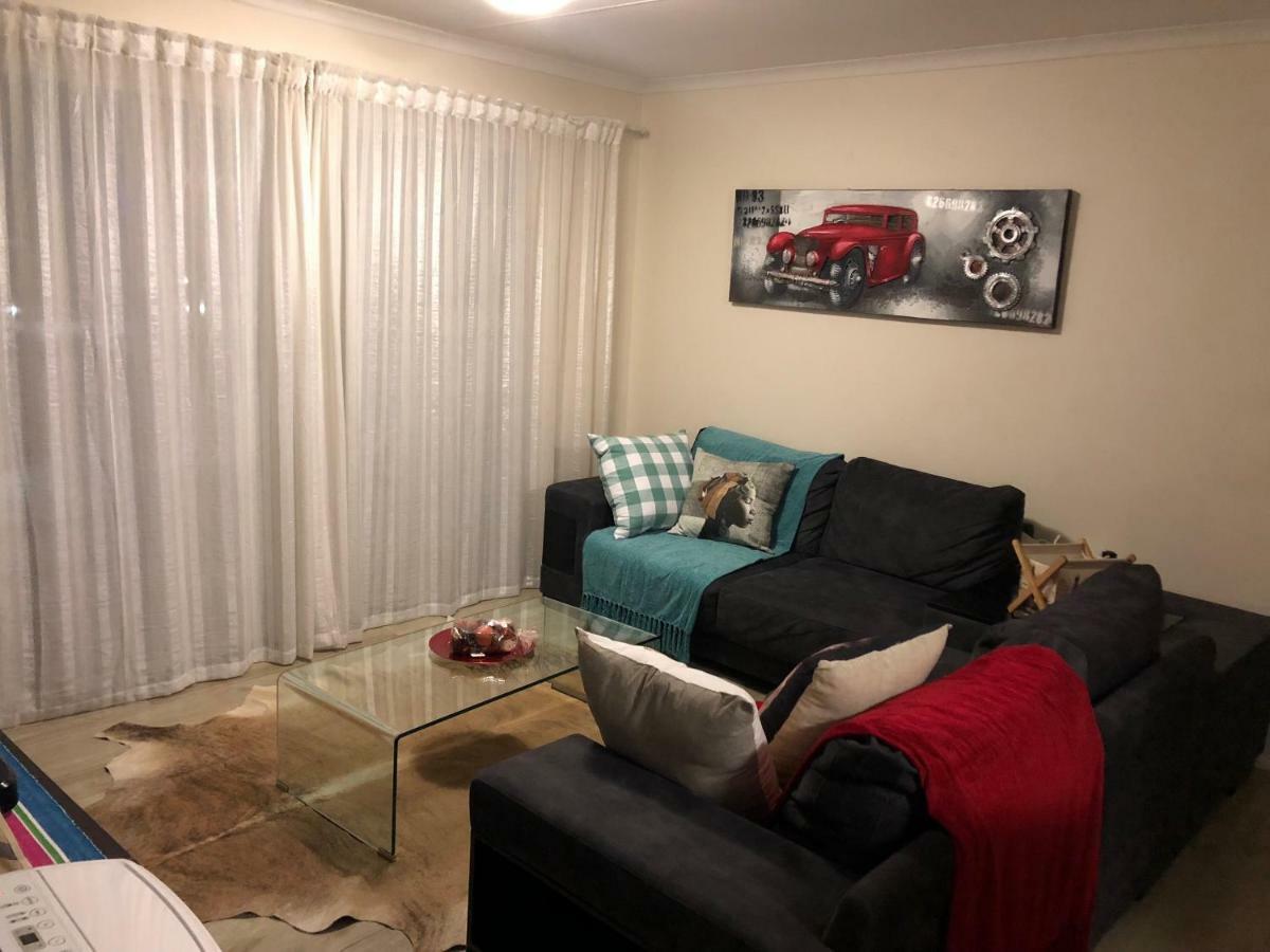 Summer Sands - Durban North Beach Accommodation Bagian luar foto