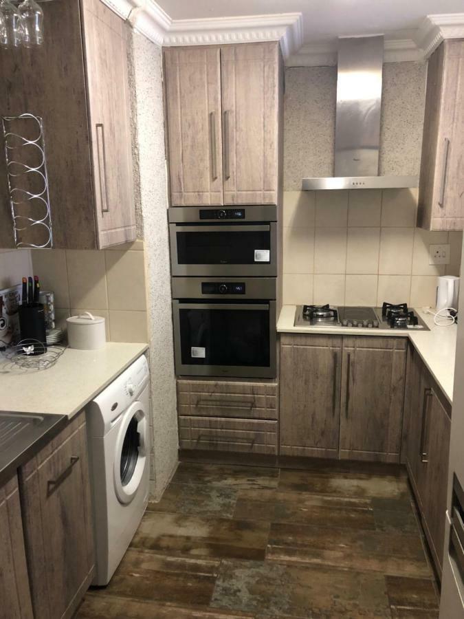 Summer Sands - Durban North Beach Accommodation Bagian luar foto