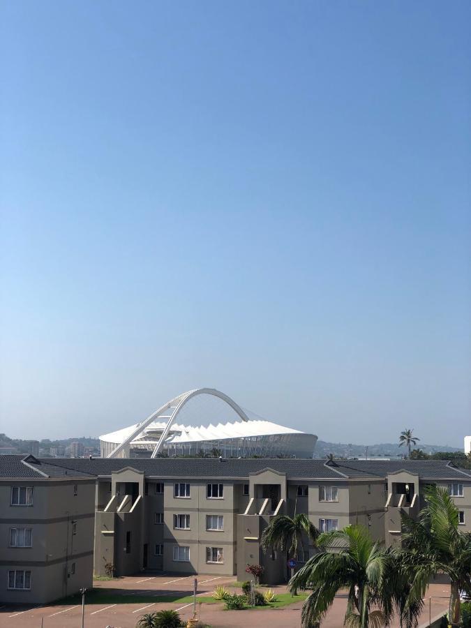 Summer Sands - Durban North Beach Accommodation Bagian luar foto